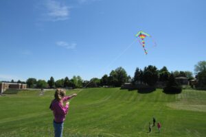WRN Kids – Pollinators and Kites